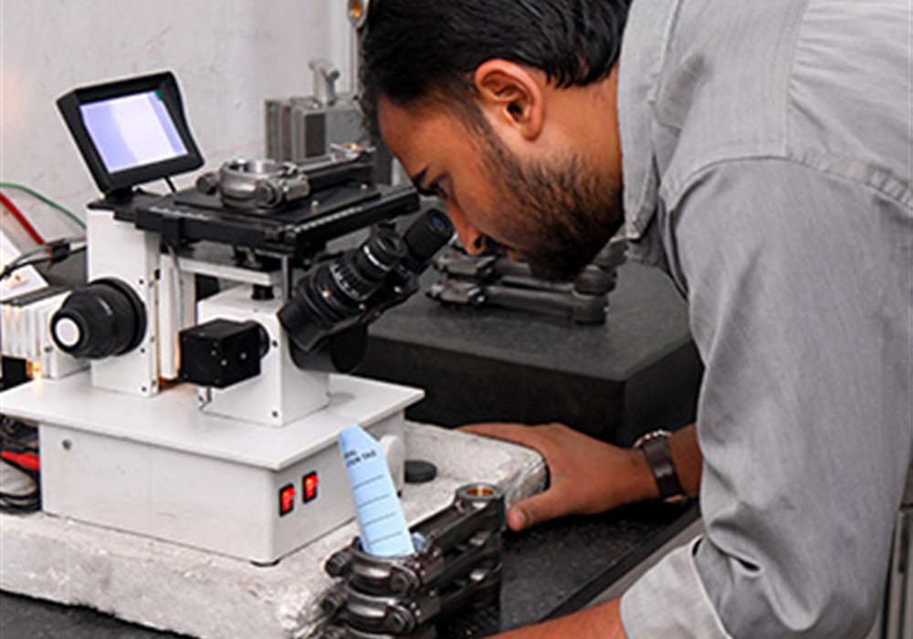 Connecting rod suppliers for heavy machinery