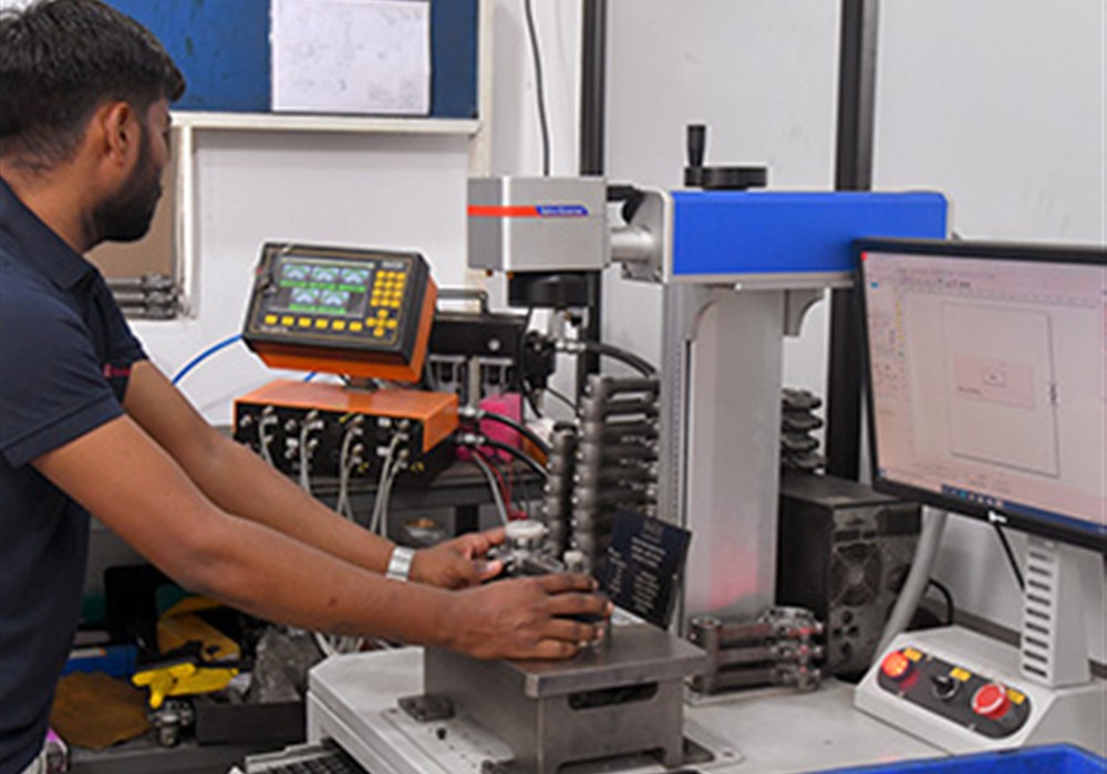 Global suppliers of automotive connecting rods