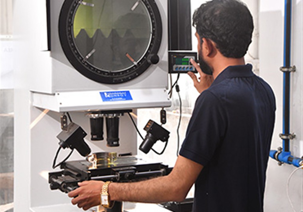 Racing engine connecting rods exporter in India